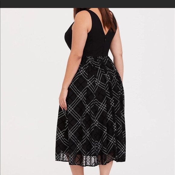 Torrid Special Occasion Dress - Picture 3 of 3